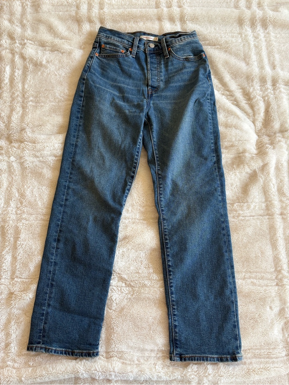 Levi’s Wedgie Straight Dark Blue Women's Straight-Leg Jeans
